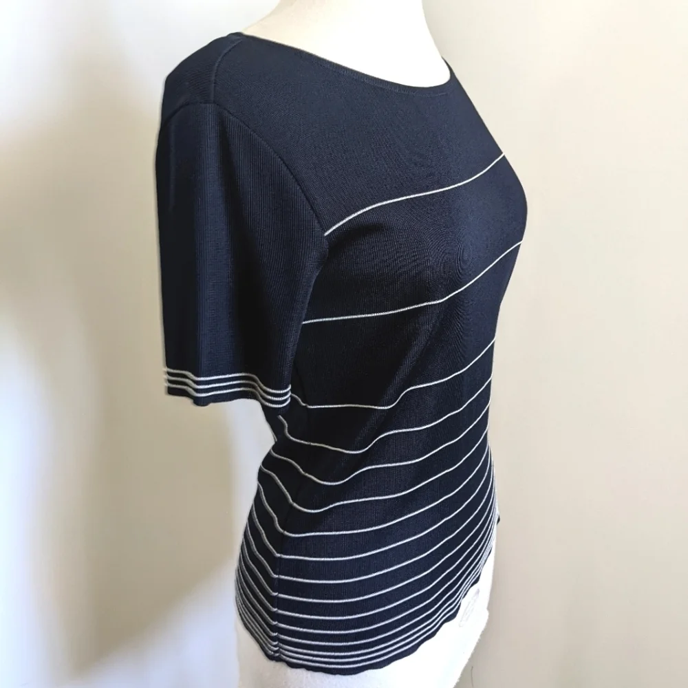 𝅺FINE Knit Navy Blue Short Sleeve Sweater M Striped Top
